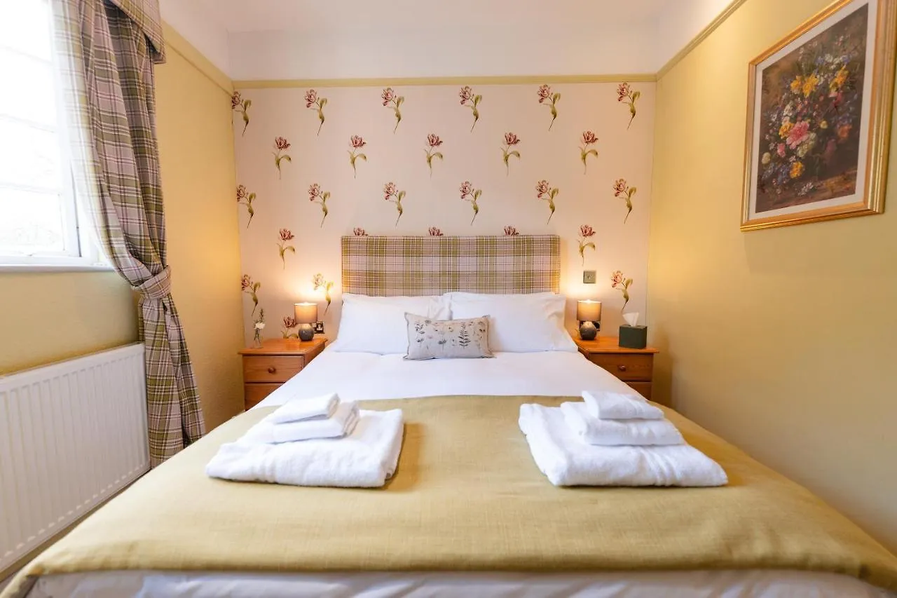 Fox And Hounds Llancarfan Hotel Barry United Kingdom