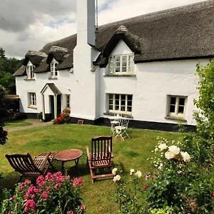 Bed & Breakfast Brook Farmhouse, Exeter